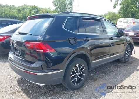 2021 Volkswagen Tiguan 2.0T Se/2.0T Se R-Line Black/2.0T Sel из США, поврежденный, VIN 3VV3B7AX8MM045106
